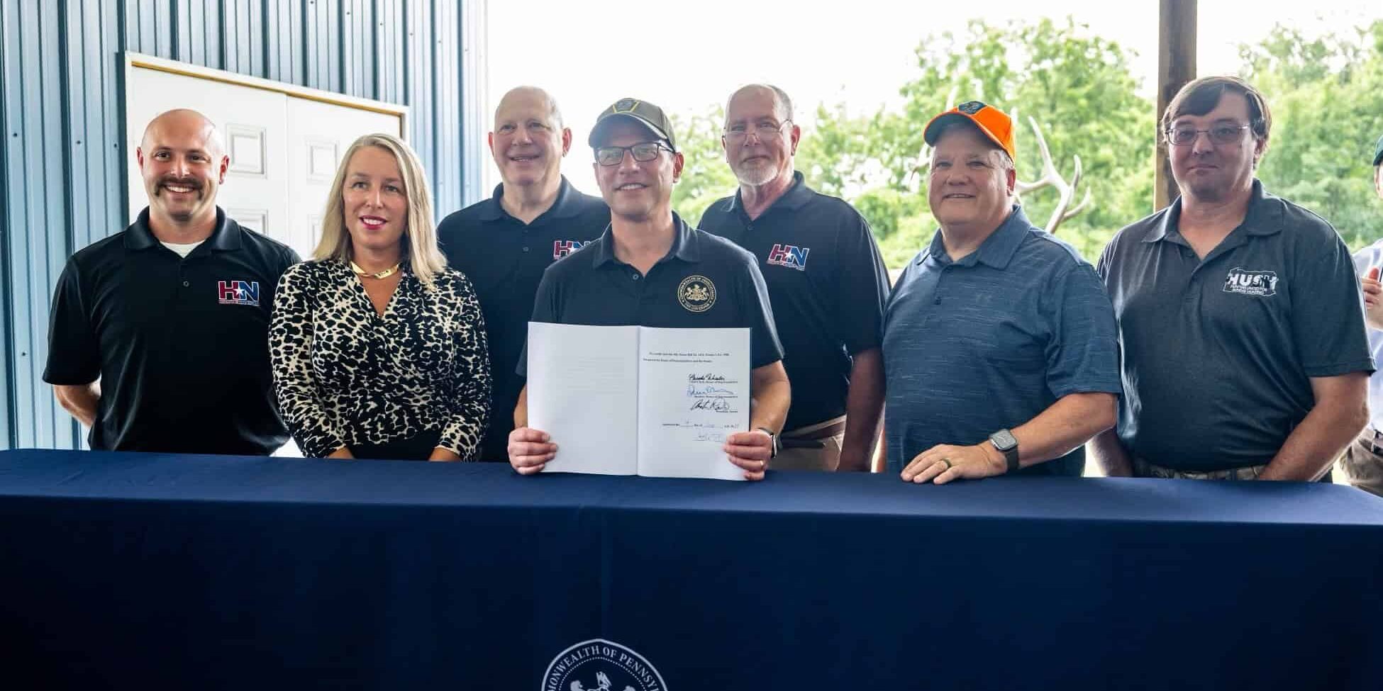 HN-PA-2025-07-30_04__Gov-Shapiro-Sign-Sunday Hunting_John-Dan-Tim_PENN12